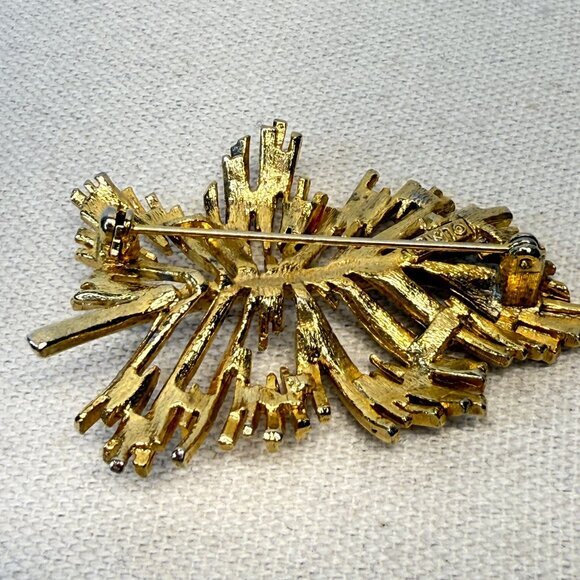 Lisner Vintage Leaf Brooch Gold-Tone Retro Mid-Century MCM Signed Statement - Picture 5 of 8